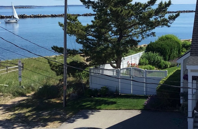 250 Feet from the Ocean!