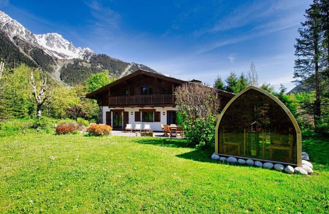 280sqm Chalet | Sauna Cinema|Starlink connection | Close to ski lift