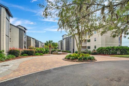 294 Moss Oak Circle