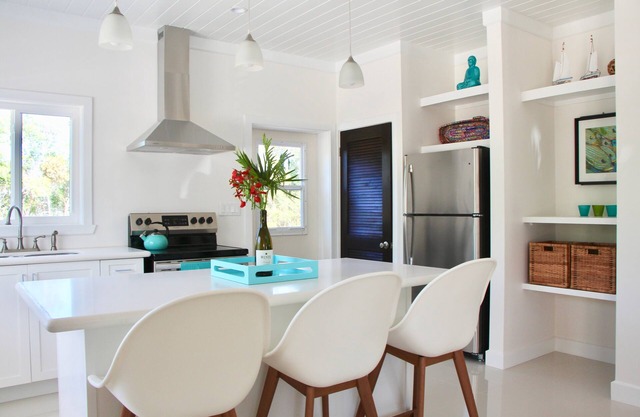 2BD 2BA Ten Bay house, 2 min walk to beach
