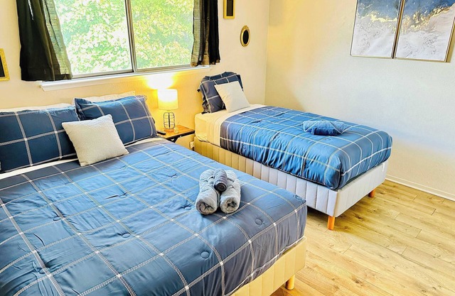 2Bedroom/2Bath/Summa