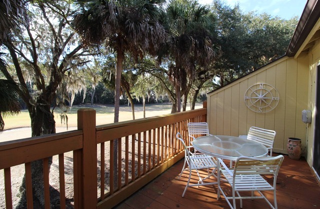 2BR/2BA Condo with golf views ~ Edisto On My Mind