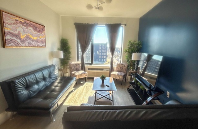 2BR apt near EWR 9723