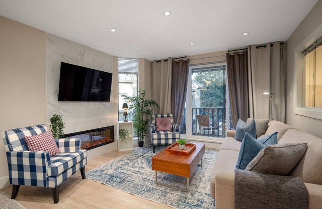 2BR + Den | Gables | Epic Location Near Gondolas | Private Balcony | Fireplace | Parking
