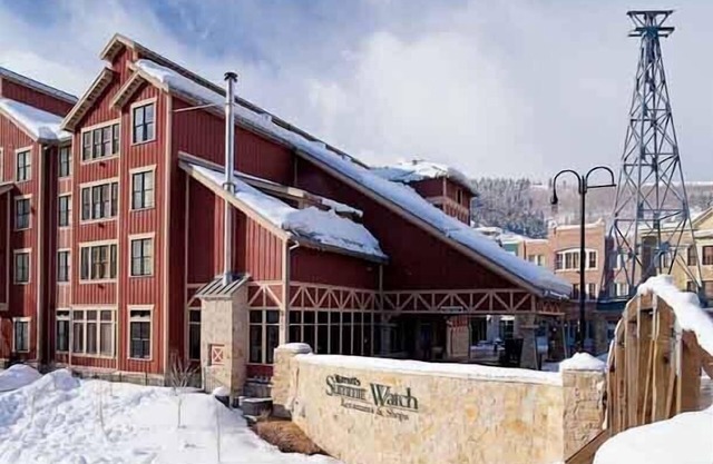 2BR Downtown Villa at Marriott's Summit Watch