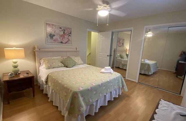 2BR Furnished Townhouse