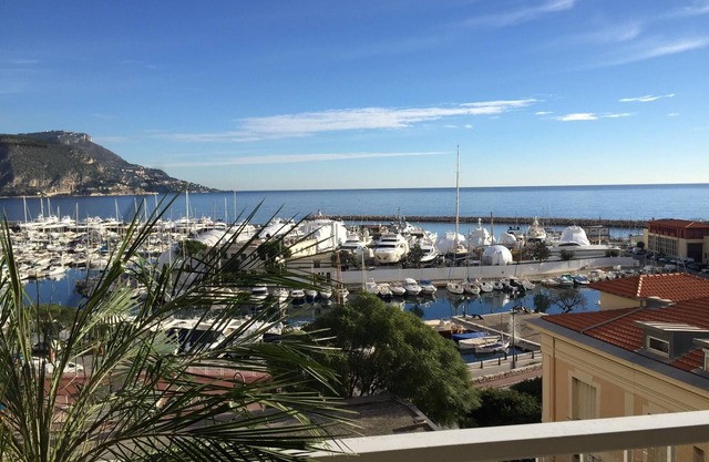 3* apartment in Beaulieu-sur-mer with sea, mountain and marina views