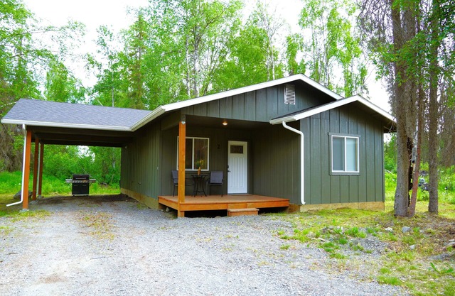 3 BDR/1 BA Cabin, Fishing nearby