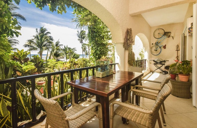3 BDRM, Oceanfront, Newly Renovated, NOW #1 in Xaman-Ha!