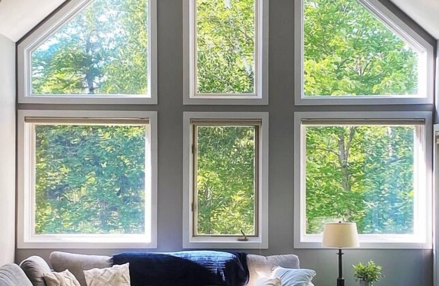 3 Bed 3 Bath Cozy Mountain Condo