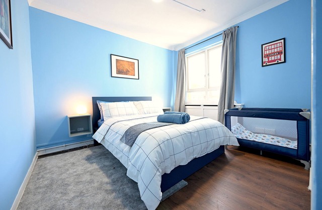 3 Bed Flat in King's Cross Station - Zone 1nNext to Euston and central London