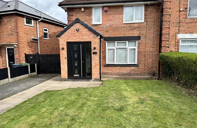 3-Bed House, Sleeps 5, Free Parking