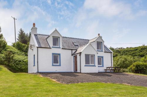 3 Bed in Carbost oc-b32442