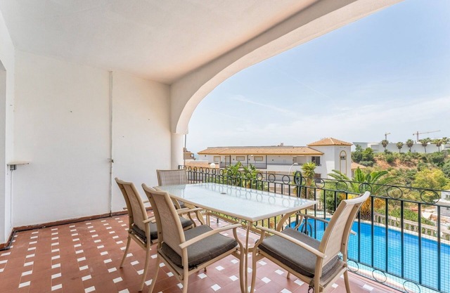 3 Bed with Pool & Stunning Views | Pass the Keys
