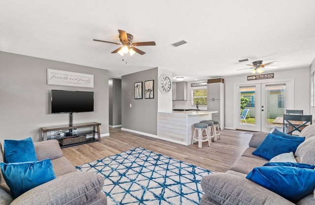 3 Bedroom 2 Bath Beach House
