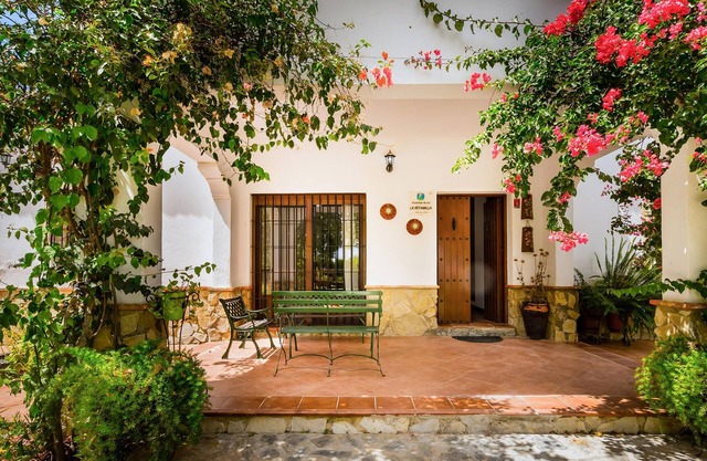 3 bedroom accommodation in Villamartin