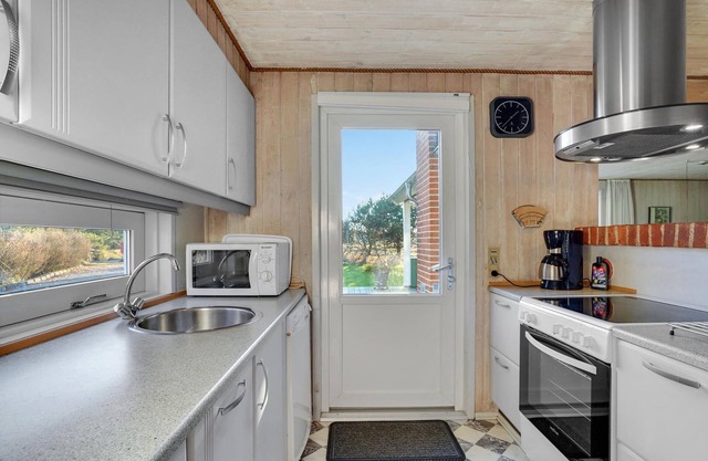 3 bedroom accommodation in Rømø