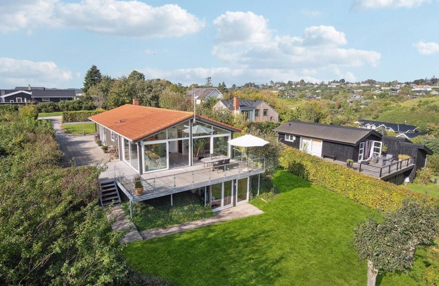 3 bedroom amazing home in Ebeltoft
