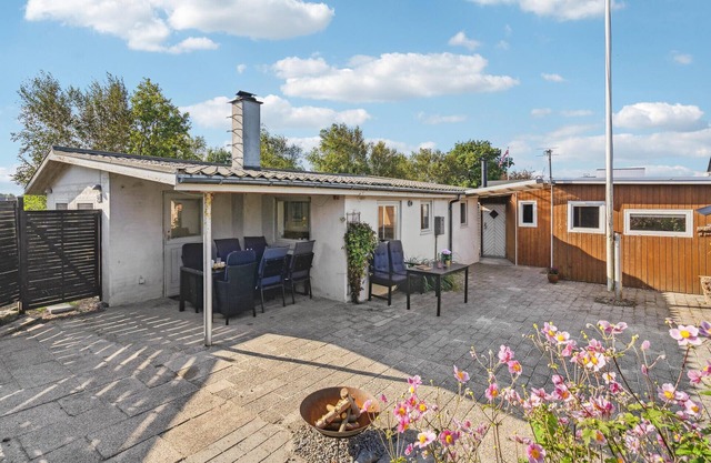 3 bedroom awesome home in Otterup