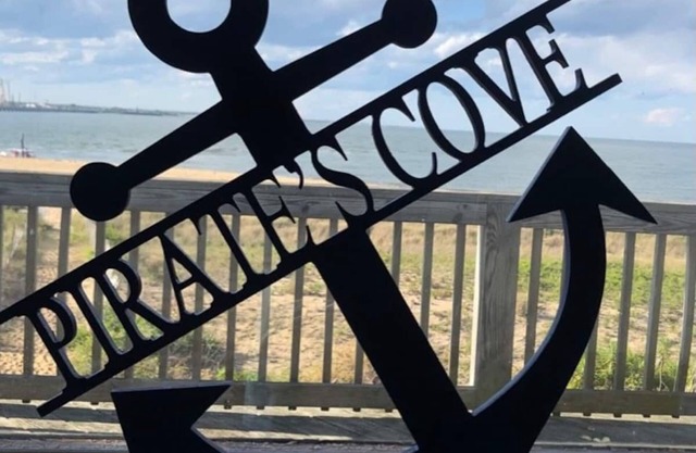 3-Bedroom; Beach front Bungalow in Norfolk, VA