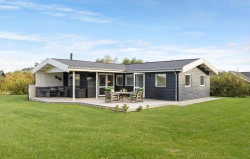 3 Bedroom Beautiful Home In Sydals