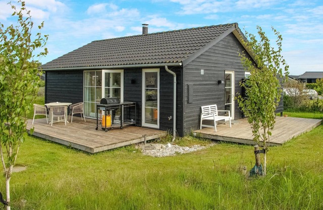 3 bedroom cozy home in Lundby