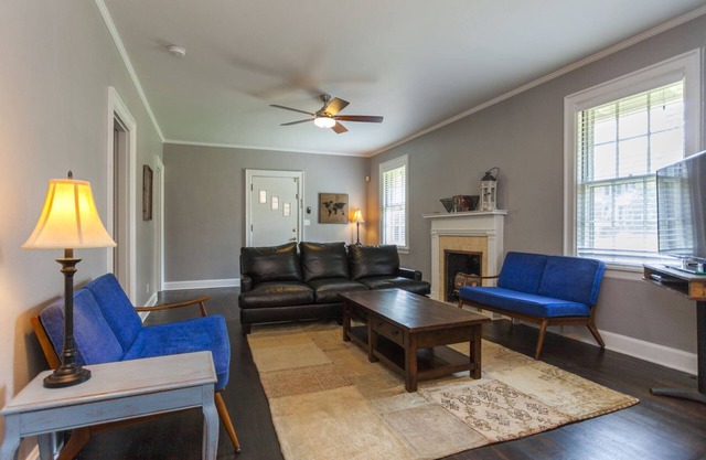 3 Bedroom Home in the Middle of Nashville!