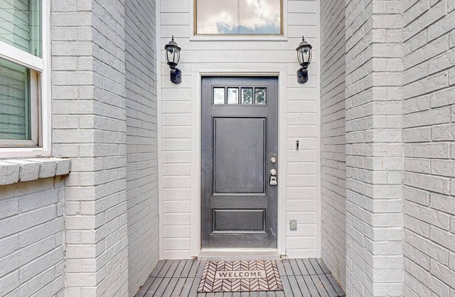 3-bedroom house in Las Colinas with AC
