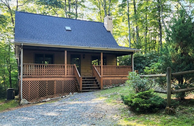 3-bedroom, King Beds, Dog-friendly, Skiing, Blowing Rock, Tweetsie, Boone, ASU
