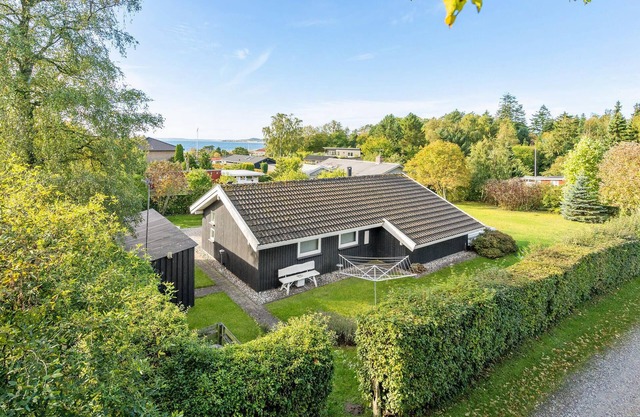 3 bedroom pet friendly home in Ebeltoft