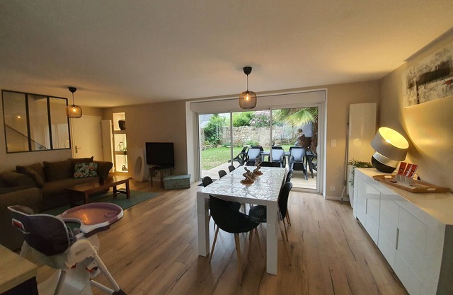 3 Bedroom Private vacation home in Plouhinec