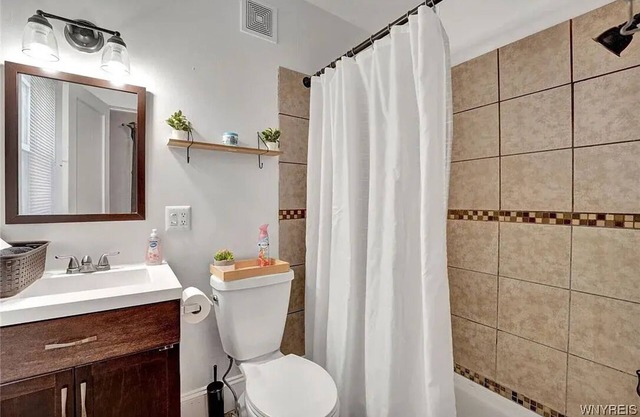 3 Bedroom unit in Buffalo