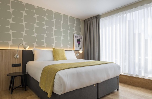 3 Family-friendly Units in Downtown Antwerp! Self-Parking and Sun Terrace!