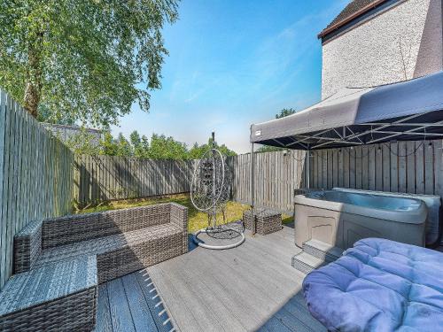 3 Ladyknowe Uk39969