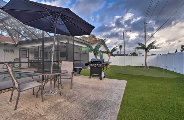 3 Mi to Beach: Resort-Style Pool House in Jupiter!