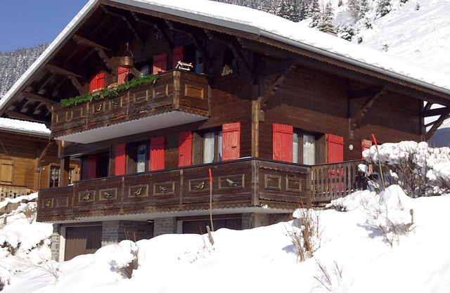 3 ROOMS 200M FROM THE SKI SLOPES OF Super-Châtel. LARGE SOUTH-WEST TERRACE
