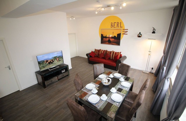 3 rooms, up to 8 persons, luxuriously furnished, "Iris3"
