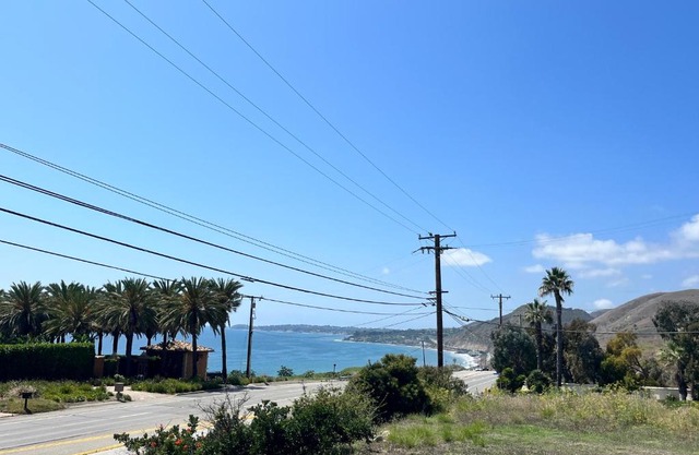 30 PCT OFF! Malibu Villa, Ocean View, Beach, Hiking