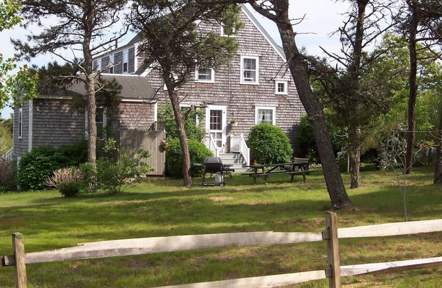 300 Yds on Sidewalk to Hardings Beach; On Private 1.5 Acres. Week 7/13 Avail.