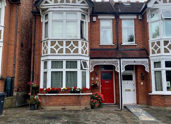 38 Whitehall Road