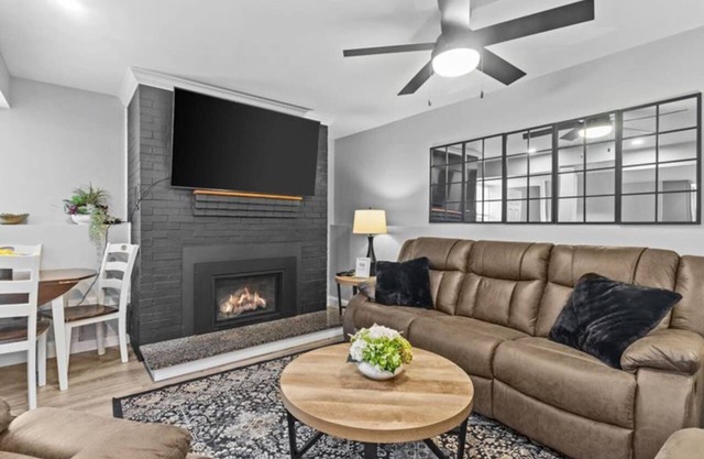 3BR 1.5BA Apt in So. Burlington