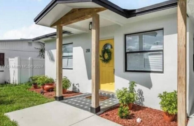 3BR Delray Escape 1 Mi to Atlantic Ave Delray Tennis Center 2 Mi to Beach
