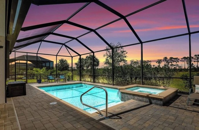3BR + den Estero Retreat w/Private Heated Pool, Resort Amenities & Near RSW