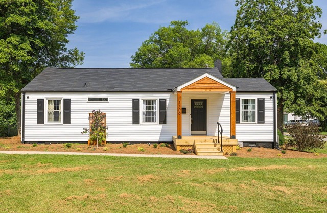 3BR Greensboro Retreat 5 Mins from Downtown