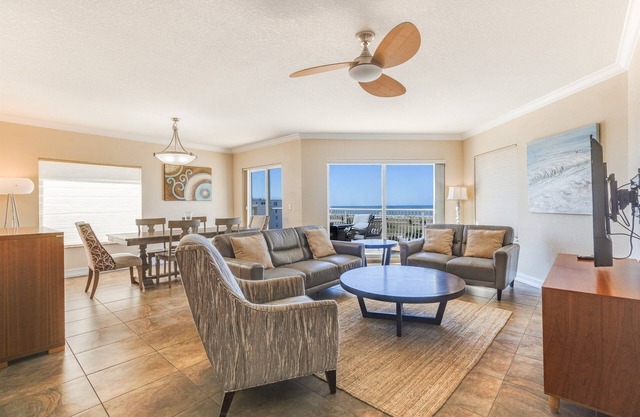 3BR Luxury Penthouse Panoramic Views