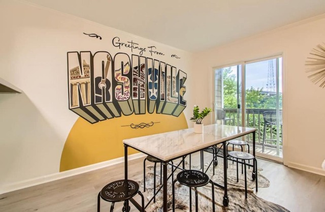 4 Bed, 2 Bedroom plus POOL, Walk to Downtown and Germantown