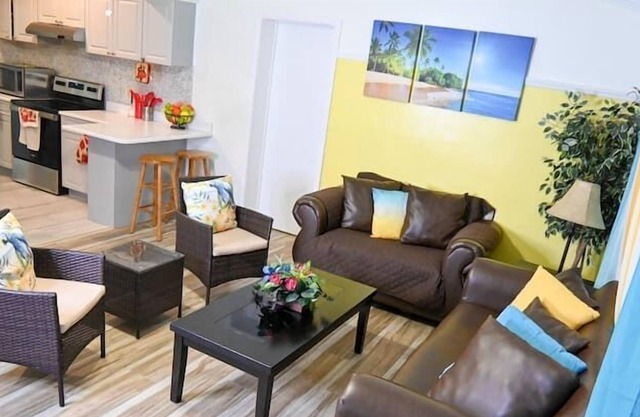 4 Bedroom 702118 by Houzlet