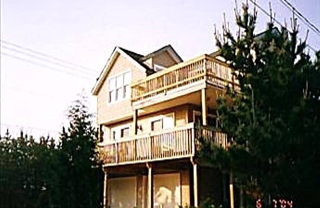 4 bedroom accommodation in Harvey Cedars