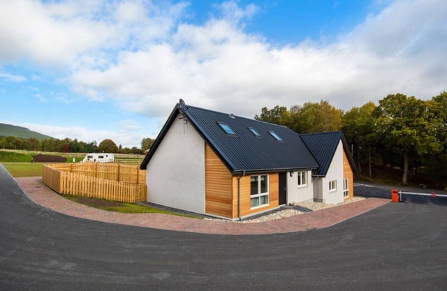 4 bedroom accommodation in Aviemore