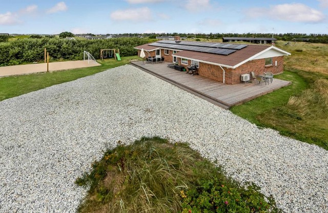4 Bedroom Awesome Home In Ringkøbing